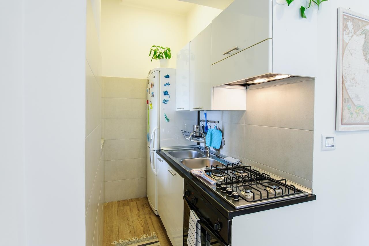 Margherita'S Apartment Salerno Exteriör bild